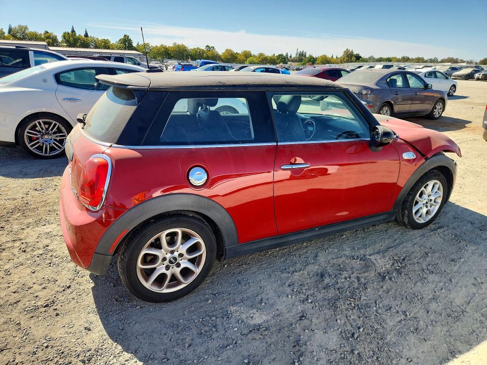 2015 Mini Cooper VIN WMWXP7C58F2A36543 COPART salvage auction — FRONT END, Salvage Title, sold $100 on 2026-09-03 (photo 3)