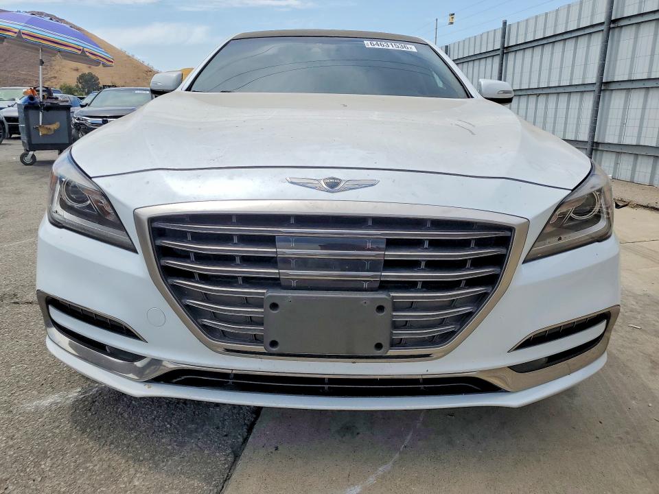 2018 Genesis G80 VIN KMHGN4JE9JU225332 COPART salvage auction — MINOR DENT/SCRATCHES, Ca - Dis/Dlr/Exp Only Clean Title, sold $2,500 on 2026-08-31 (photo 5)