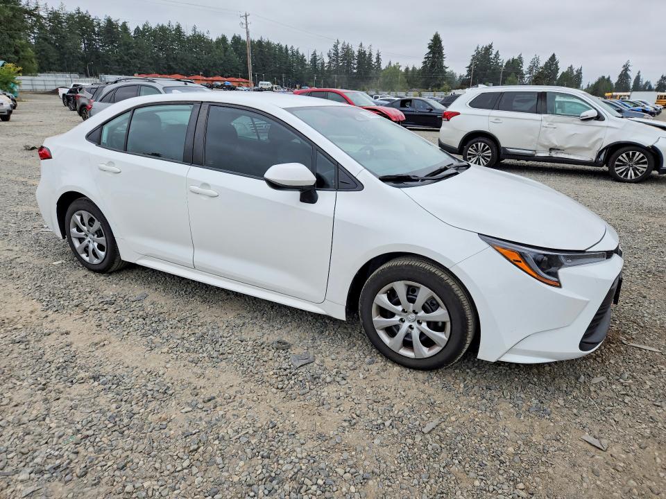 2025 Toyota Corolla VIN 5YFB4MDE8SP308908 COPART salvage auction — NORMAL WEAR, Co - Cert Of Title-Rebuilt Salvage, sold $8,800 on 2026-09-01 (photo 4)