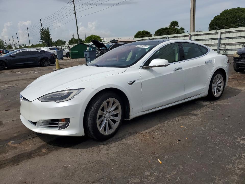 2017 Tesla Model s VIN 5YJSA1E10HF203318 — COPART salvage auction photo