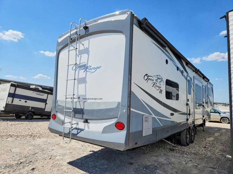 2018 Highland ridge Open range VIN 58TCH0BV3J3XF3155 COPART salvage auction — NORMAL WEAR, CT, sold $9,200 on 2026-09-29 (photo 4)
