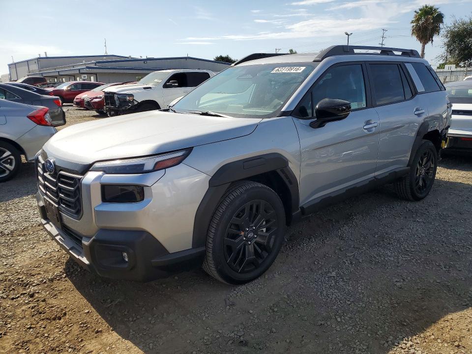 2026 Subaru Outback VIN JF2BURGD2TY468717 — COPART salvage auction photo