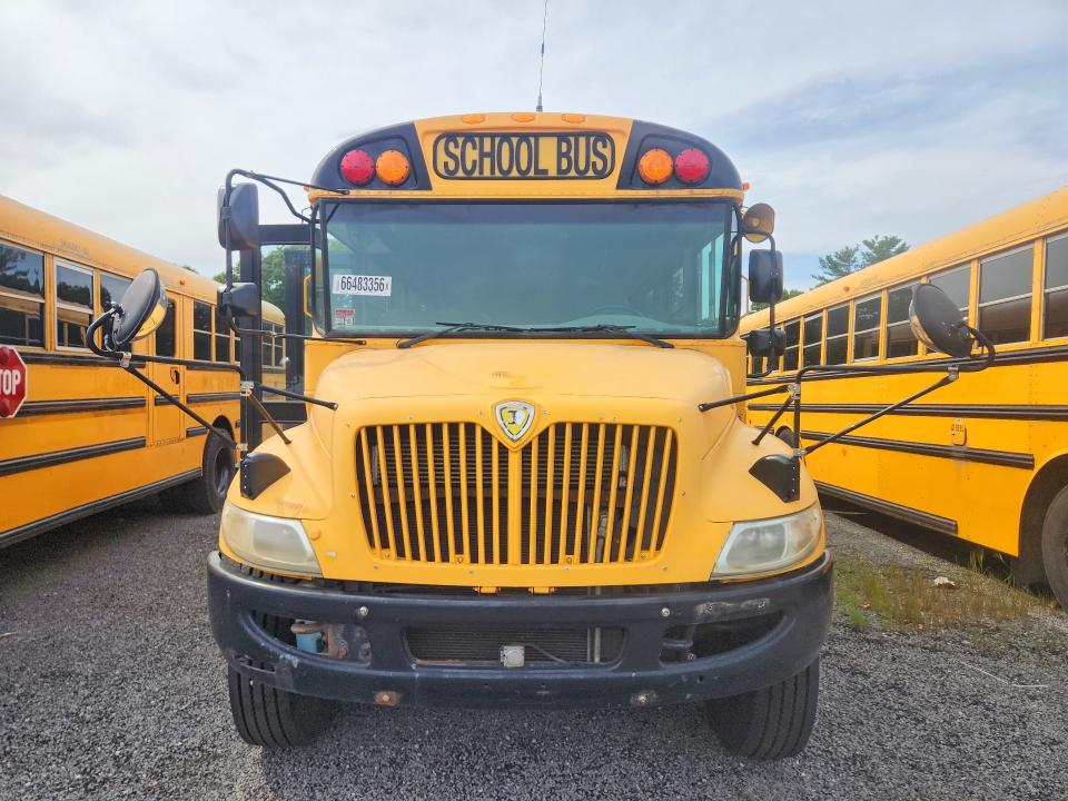 2014 Ic VIN 4DRBUAAN2EB787893 COPART salvage auction — NORMAL WEAR, Ri - Certificate Of Title, sold $2,000 on 2026-10-14 (photo 5)