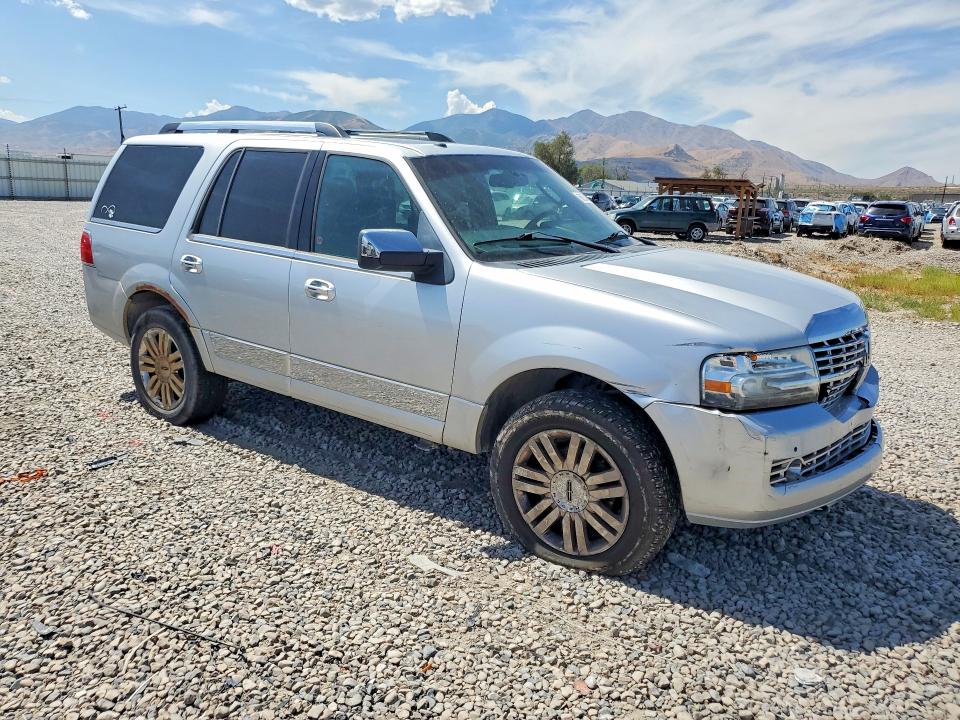 2012 Lincoln Navigator VIN 5LMJJ2J51CEL07040 COPART salvage auction — FRONT END, UT - CERTIFICATE OF TITLE, sold $375 on 2026-09-11 (photo 4)