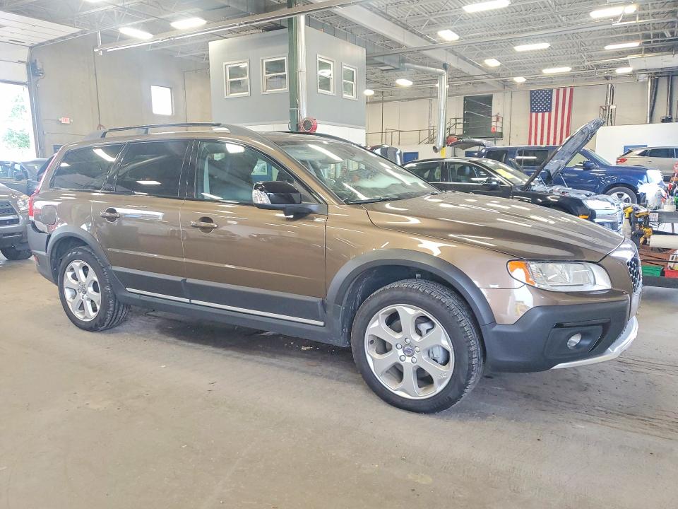 2016 Volvo Xc70 VIN YV4612NX8G1268014 COPART salvage auction — REAR END, Mn - Cert Of Title-Salvage, sold $6,500 on 2026-08-18 (photo 4)