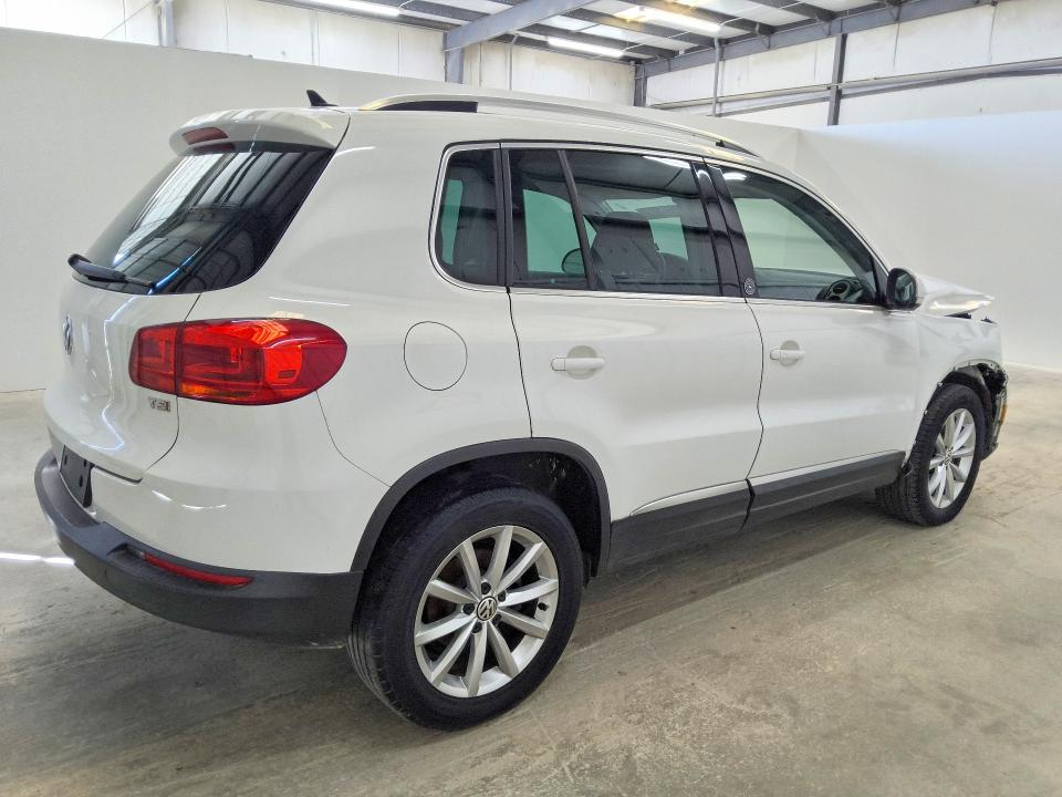 2017 Volkswagen Tiguan VIN WVGRV7AX2HW508312 COPART salvage auction — FRONT END, TX - CERTIFICATE OF TITLE, sold $775 on 2026-08-11 (photo 3)