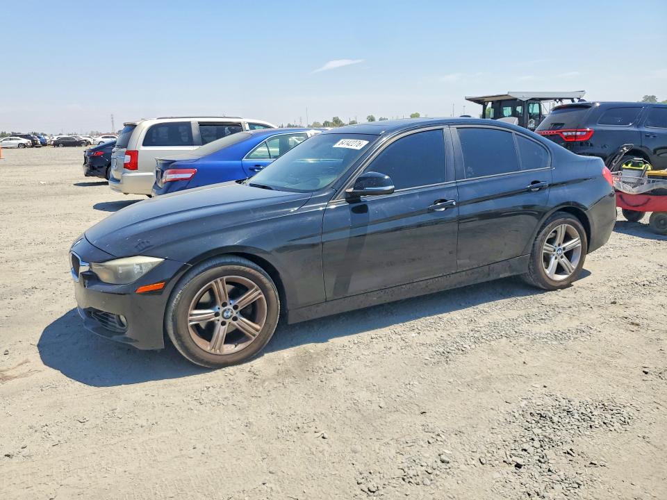 2013 BMW 3er VIN WBA3C1G51DNR45623 COPART salvage auction — FRONT END, Ca - Salvage Certificate, sold $875 on 2026-08-18 (photo 1)