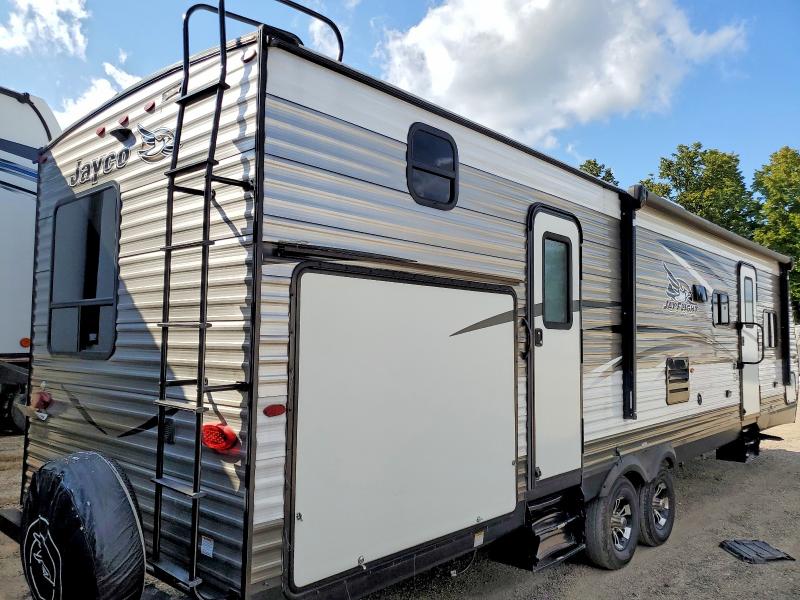 2018 Jayc Jay flight VIN 1UJBJ0BTXJ1TR0601 COPART salvage auction — HAIL, WI - CERTIFICATE OF TITLE, sold $5,400 on 2026-09-08 (photo 4)