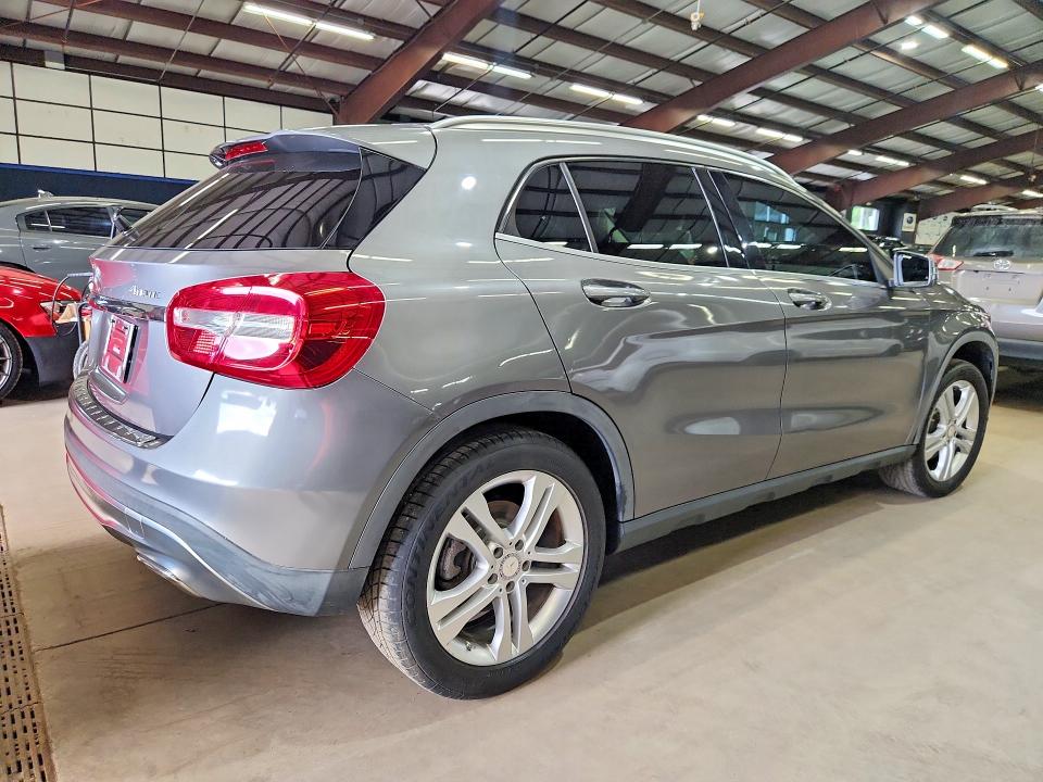 2015 Mercedes-benz Gla-klasse VIN WDCTG4GB2FJ134836 COPART salvage auction — MINOR DENT/SCRATCHES, Ma - Certificate Of Title (P), sold $4,650 on 2026-08-10 (photo 3)