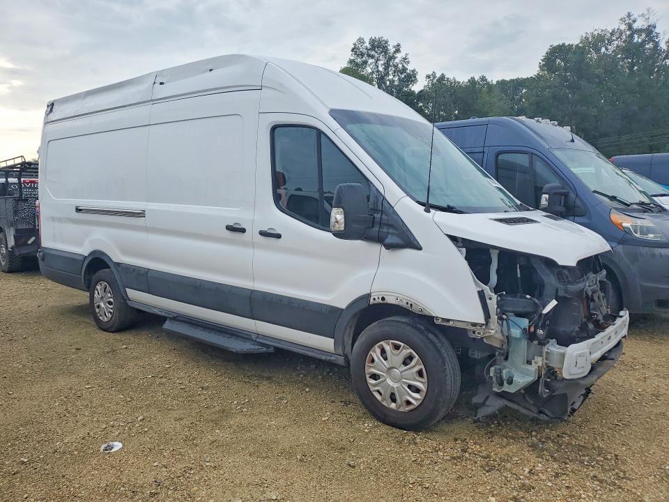 2022 Ford Transit VIN 1FTBW3XK4NKA35586 COPART salvage auction — FRONT END, Salvage Title, sold $10,900 on 2026-09-18 (photo 4)