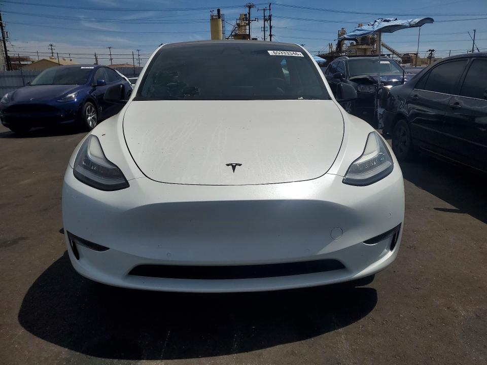 2020 Tesla Model y VIN 5YJYGDEE3LF008657 COPART salvage auction — REAR END, Ca - Salvage Certificate, sold $7,700 on 2026-08-31 (photo 5)