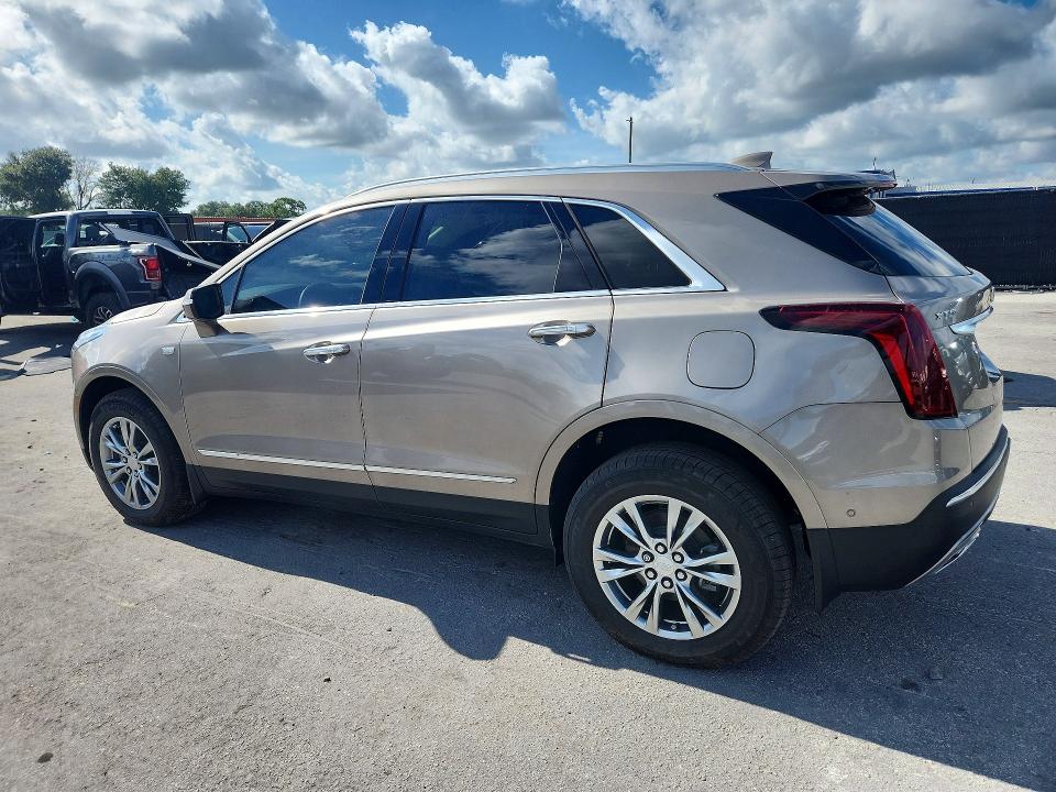 2022 Cadillac Xt5 VIN 1GYKNCRS6NZ164687 COPART salvage auction — WATER/FLOOD, FL - CERT OF TITLE-SLVG REBLD FLOOD (P), sold $3,450 on 2026-08-20 (photo 2)