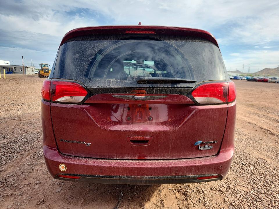 2020 Chrysler Pacifica VIN 2C4RC1N77LR287941 COPART salvage auction — UNDERCARRIAGE, Az - Cert Of Title - Salvage, sold $6,800 on 2026-09-03 (photo 6)