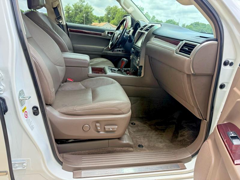 2016 Lexus Gx VIN JTJBM7FX2G5146209 COPART salvage auction — MINOR DENT/SCRATCHES, Ok - Certificate Of Title (P), sold $11,300 on 2026-08-25 (photo 5)
