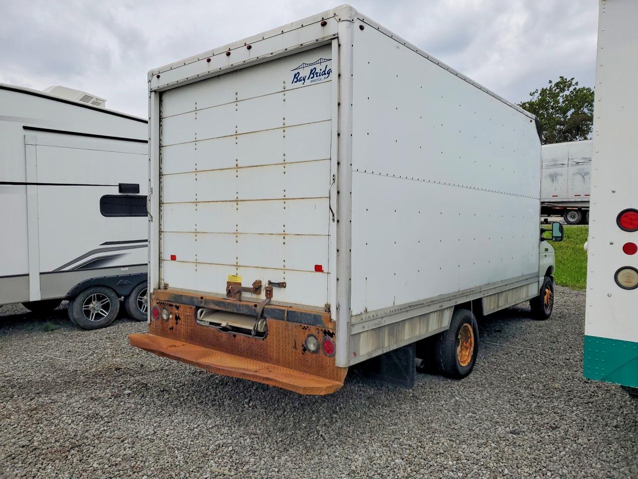 2012 Freightliner Mt45g VIN 4UZAAPDU4CCBL7709 COPART salvage auction — Normal Wear, WV - CERTIFICATE OF TITLE (P), sold $2,000 on 2026-09-08 (photo 3)