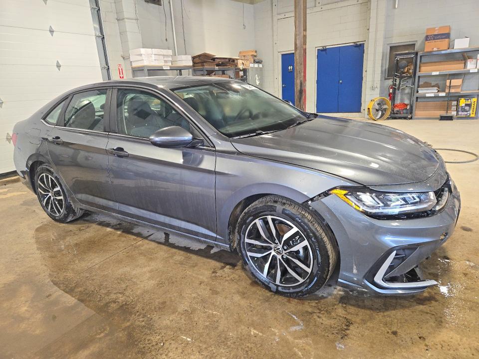 2026 Volkswagen Jetta VIN 3VWEW7BU4TM046927 COPART salvage auction — FRONT END, ON - PERMIT NO BRAND - UNFIT (P), sold $14,100 on 2026-08-26 (photo 4)