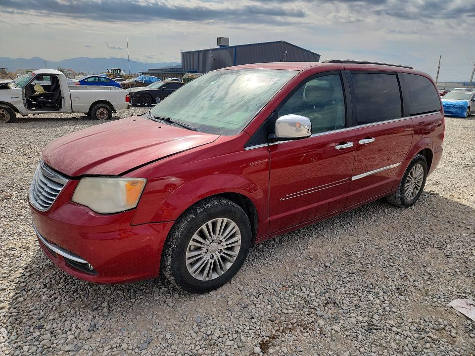 2014 Chrysler Voyager VIN 2C4RC1CG8ER378058 COPART salvage auction — MINOR DENT/SCRATCHES, Ut - Certificate Of Title, sold $825 on 2026-08-21 (photo 1)