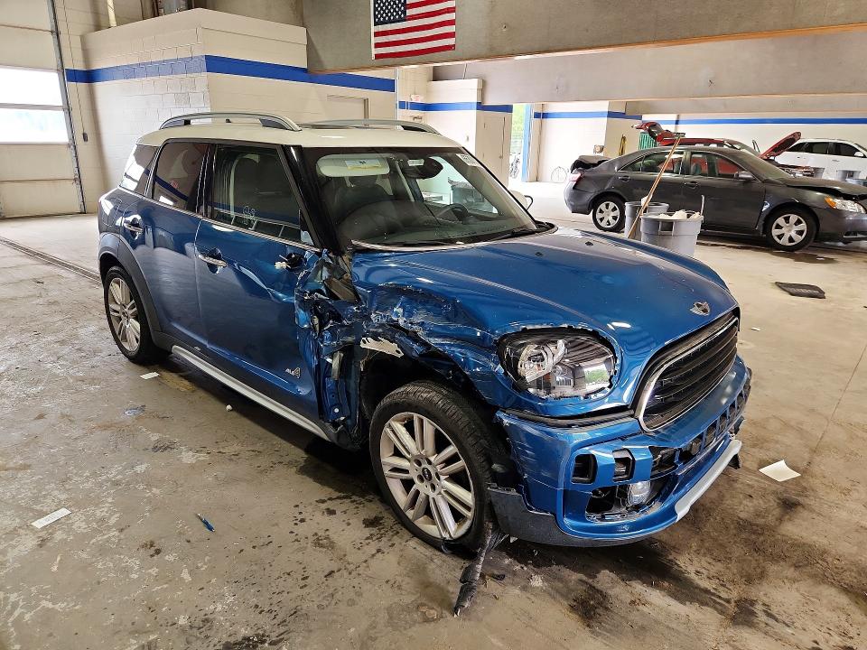 2018 Mini Cooper VIN WMZYV5C3XJ3E02957 COPART salvage auction — FRONT END, Va - Cert Of Title - Salvage, sold $2,400 on 2026-09-11 (photo 4)