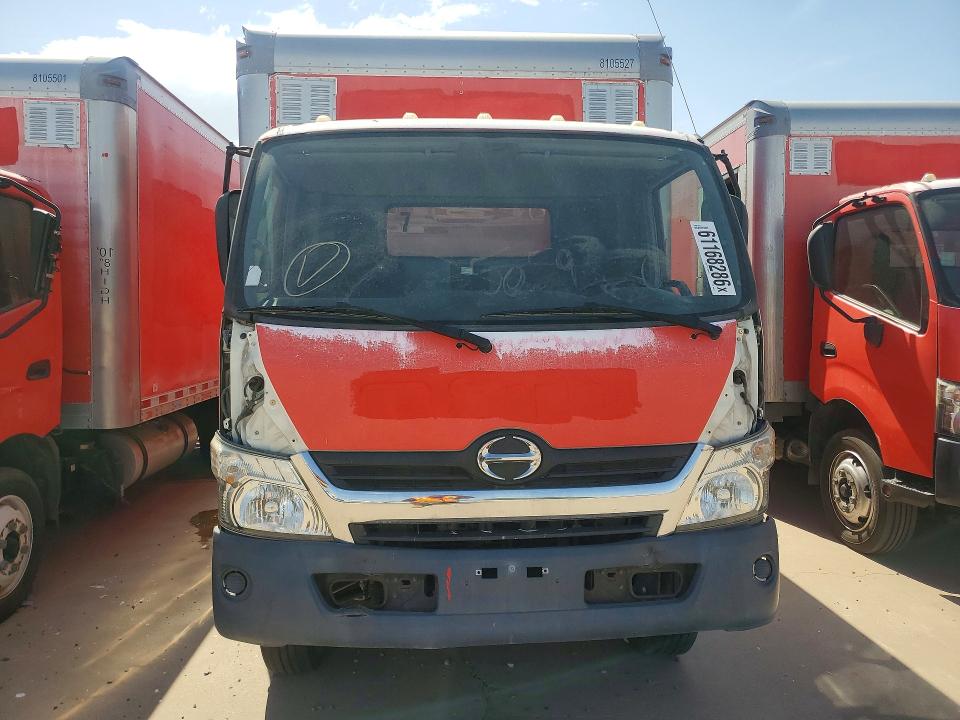 2017 Hino 195 VIN JHHSDM2H6HK006017 COPART salvage auction — MECHANICAL, AZ - CERTIFICATE OF TITLE (P), sold $2,000 on 2026-09-02 (photo 5)
