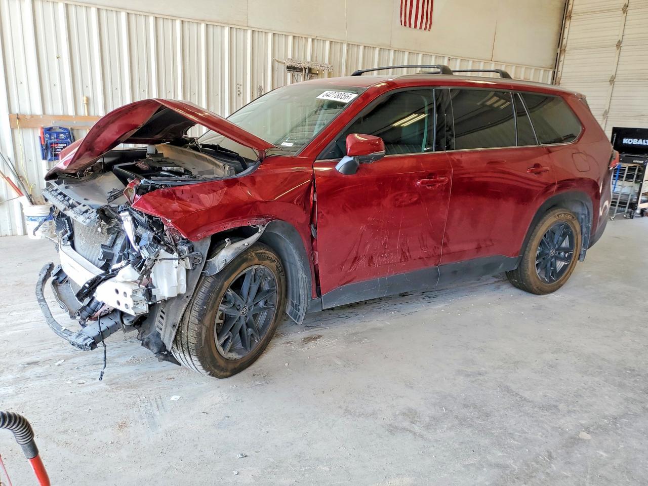 2024 Toyota Highlander VIN 5TDAAAB55RS048586 — COPART salvage auction photo
