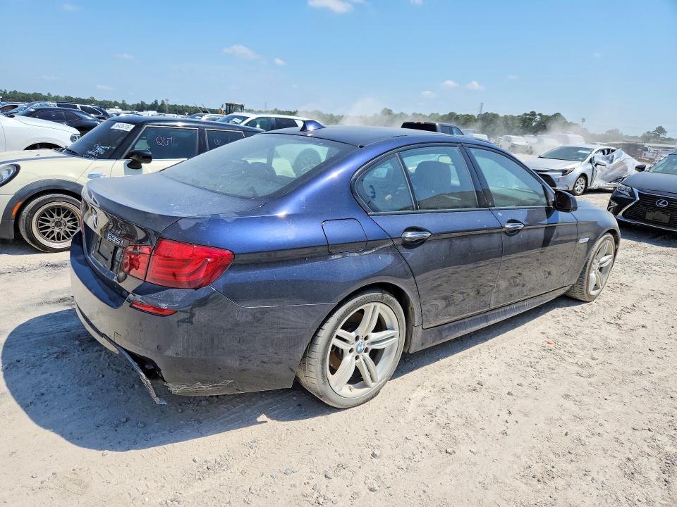 2013 BMW 5er VIN WBAFR7C53DC828853 COPART salvage auction — MINOR DENT/SCRATCHES, Tx - Certificate Of Title, sold $150 on 2026-09-01 (photo 3)