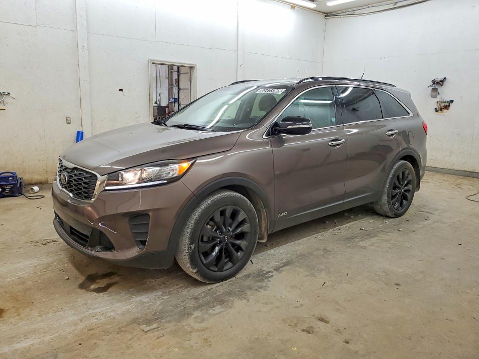 2020 Kia Sorento VIN 5XYPGDA56LG633029 — COPART salvage auction photo