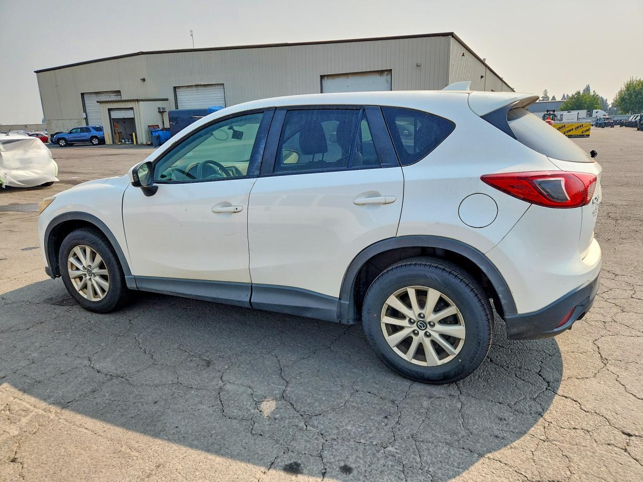 2013 Mazda CX-5 VIN JM3KE4CE8D0135104 COPART salvage auction — Rear End, OR - NON PUBLIC CLEAN TITLE, sold $2,050 on 2026-09-18 (photo 2)