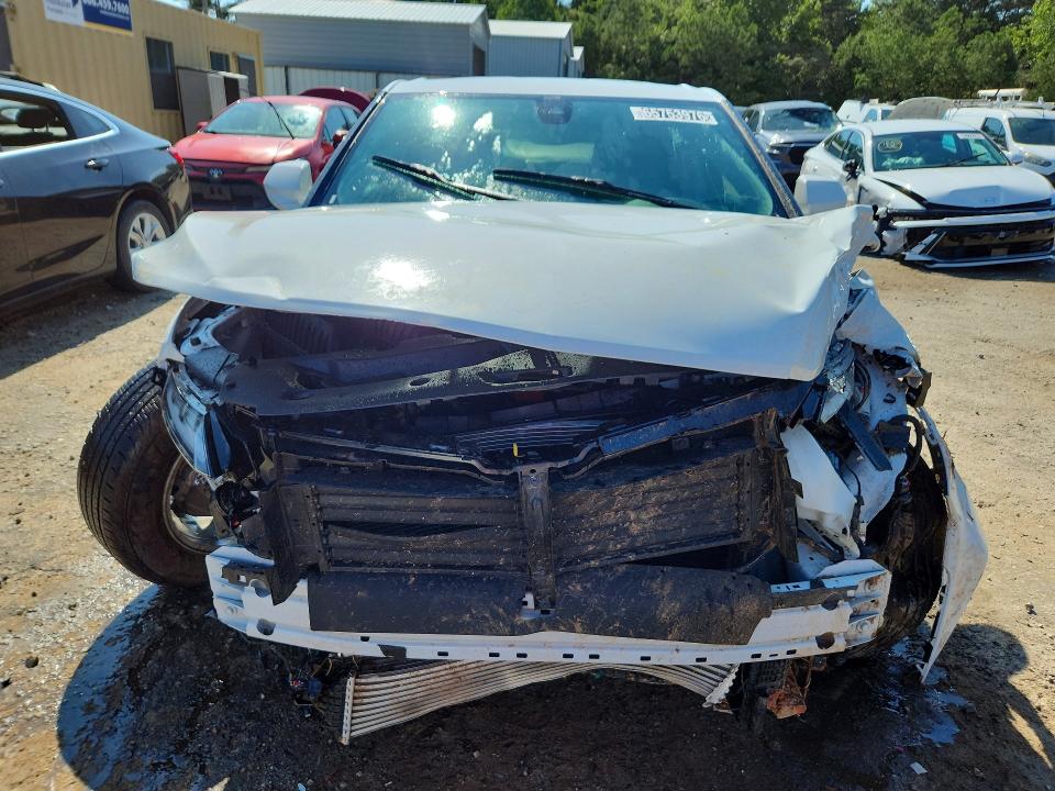 2026 Chevrolet Blazer VIN 3GNKBCR46TS162570 COPART salvage auction — FRONT END, VA - CERT OF TITLE - SALVAGE, sold $275 on 2026-09-01 (photo 5)