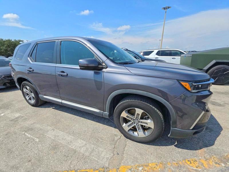 2023 Honda Pilot VIN 5FNYG1H57PB023517 — COPART salvage auction photo