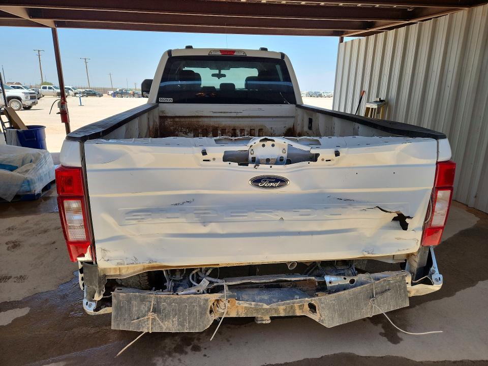 2022 Ford F-250 super duty VIN 1FT7W2B6XNED77388 COPART salvage auction — REAR END, TX - CERTIFICATE OF TITLE, sold $9,300 on 2026-09-08 (photo 6)