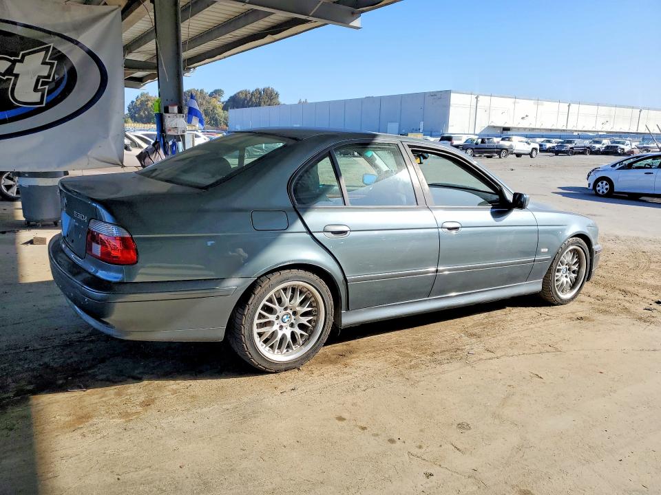 2003 BMW 5 series VIN WBADT634X3CK35936 COPART salvage auction — MINOR DENT/SCRATCHES, CA - DIS/DLR/EXP ONLY CLEAN TITLE, sold $400 on 2026-08-06 (photo 3)