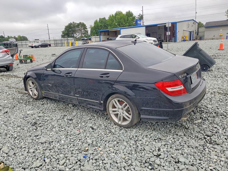 2013 Mercedes-benz C-klasse VIN WDDGF4HBXDA862321 COPART salvage auction — VANDALISM, Nc - Salvage Certificate Of Title, sold $275 on 2026-08-12 (photo 2)