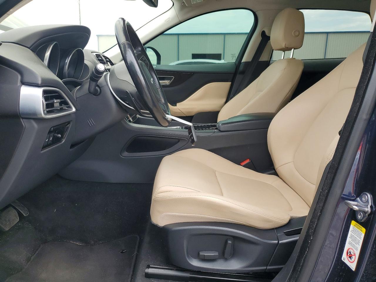 2018 Jaguar F-pace VIN SADCJ2FN1JA263395 COPART salvage auction — Minor Dent/Scratches, FL - CERTIFICATE OF TITLE (P), sold $5,300 on 2026-09-09 (photo 7)