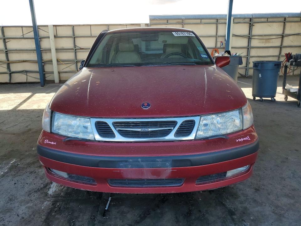 1999 Saab 9-5 VIN YS3EF48Z4X3039044 COPART salvage auction — SIDE, TX - SALVAGE VEHICLE TITLE, sold $125 on 2026-09-11 (photo 5)