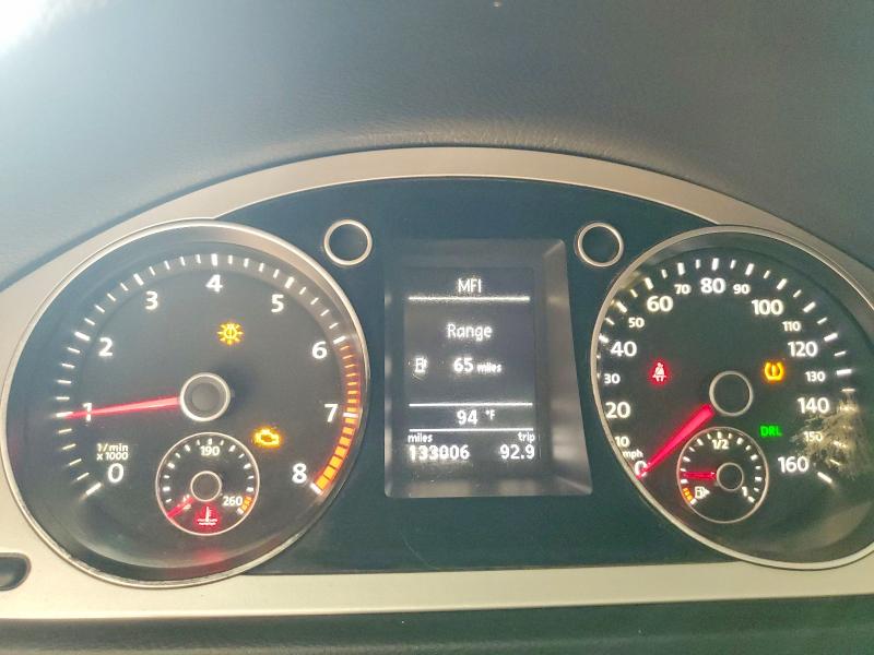 2009 Volkswagen Passat VIN WVWXK93C09E134767 COPART salvage auction — NORMAL WEAR, Az - Certificate Of Title, sold $450 on 2026-08-17 (photo 9)