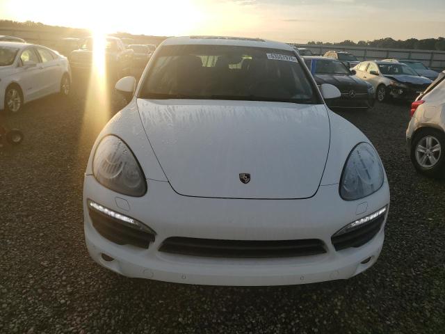 2013 Porsche Cayenne VIN WP1AB2A28DLA80029 COPART salvage auction — FRONT END, Fl - Cert Of Title Slvg Rebuildable, sold $4,250 on 2026-08-11 (photo 5)