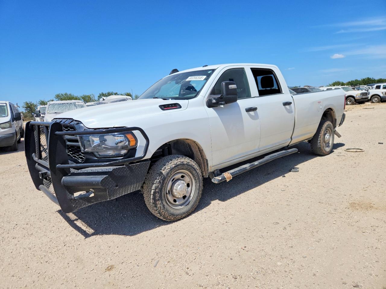 2023 Ram 2500 VIN 3C6UR5HJ1PG606552 — COPART salvage auction photo
