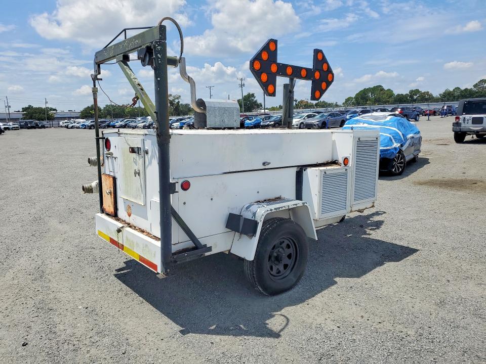 2001 Unknown VIN 1T9US0617YS055952 COPART salvage auction — MINOR DENT/SCRATCHES, FL - CERTIFICATE OF TITLE, sold $15 on 2026-09-18 (photo 3)