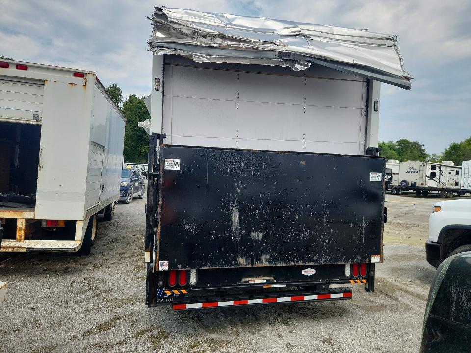 2024 Ford Econoline VIN 1FDWE3FN1RDD04682 COPART salvage auction — ROOF, Mo - Certificate Of Title (P), sold $10,200 on 2026-08-24 (photo 6)