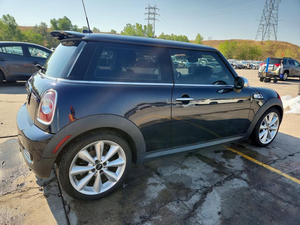 2013 Mini Cooper VIN WMWSV3C55DT394213 COPART salvage auction — HAIL, Co - Certificate Of Title, sold $3,850 on 2026-09-02 (photo 3)
