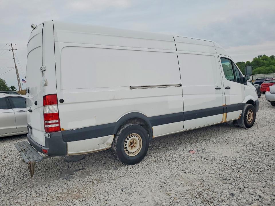 2015 Mercedes-benz Sprinter VIN WD3PE8DB6FP131728 COPART salvage auction — FRONT END, Mi - Certificate Of Title (P), sold $5,500 on 2026-08-17 (photo 3)