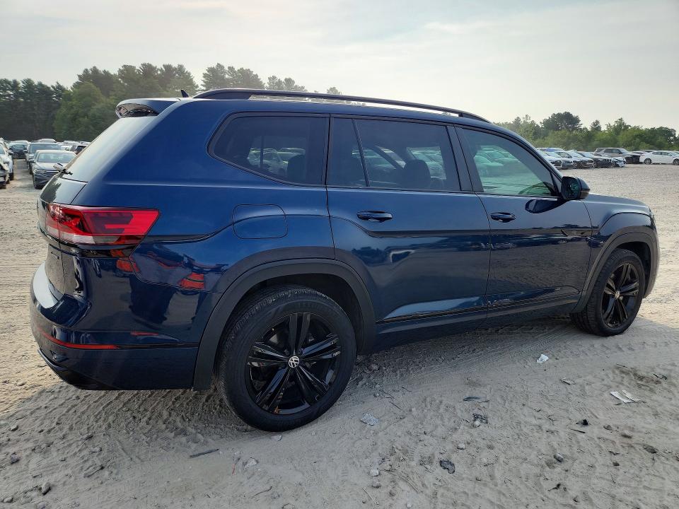 2023 Volkswagen Atlas VIN 1V2SR2CA0PC544732 COPART salvage auction — MINOR DENT/SCRATCHES, Ma - Cert Of Title-Reconstrctd Coll, sold $44,688 on 2026-08-19 (photo 3)
