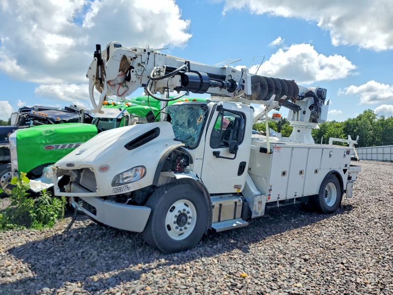 2026 Freightliner M2 VIN 3ALACXFC5TDWR8417 COPART salvage auction — ROLLOVER, MO - SALVAGE CERTIFICATE OF TITLE, sold $11,200 on 2026-08-27 (photo 2)