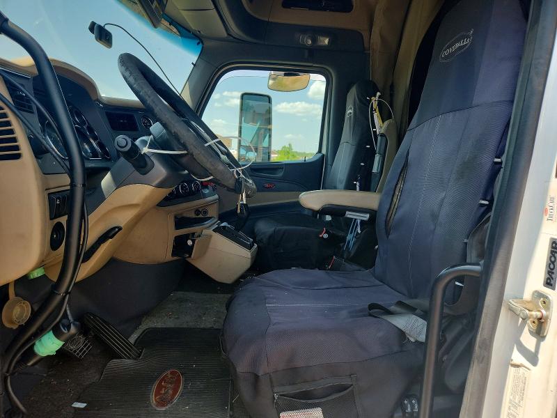 2016 Peterbilt 579 VIN 1XPBDP8X2GD371220 COPART salvage auction — FRONT END, FL - CERTIFICATE OF TITLE, sold $5,000 on 2026-10-09 (photo 7)