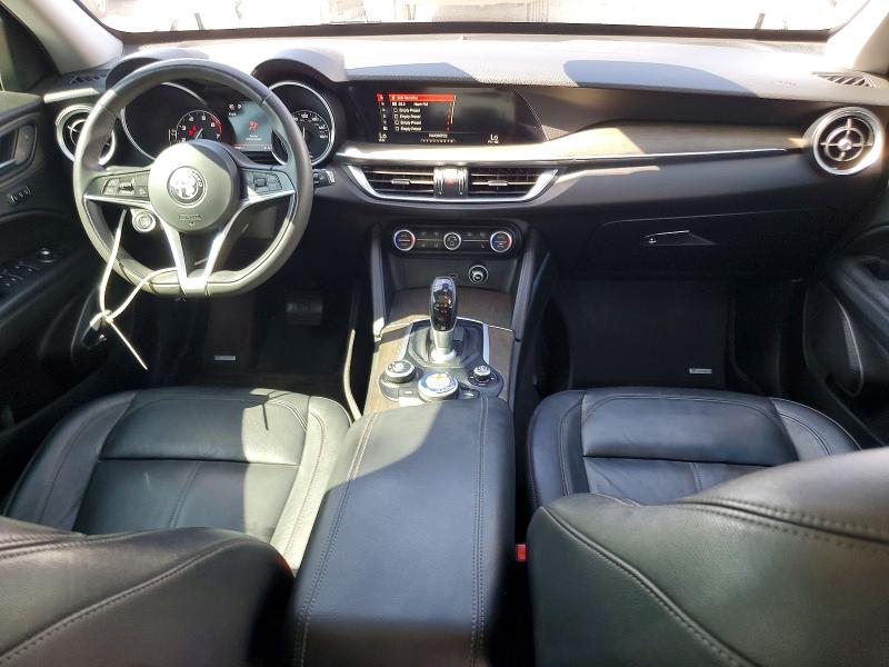 2018 Alfa romeo Stelvio VIN ZASFAKBN7J7C17539 COPART salvage auction — MINOR DENT/SCRATCHES, AZ - CERTIFICATE OF TITLE, sold $9,000 on 2026-09-09 (photo 8)