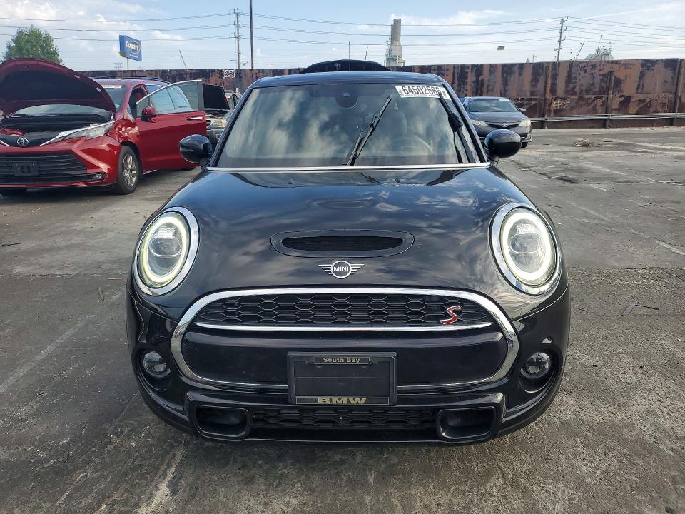 2020 Mini Cooper VIN WMWXU9C01L2M45954 COPART salvage auction — NORMAL WEAR, Ca - Salvage Certificate, sold $5,000 on 2026-08-21 (photo 5)