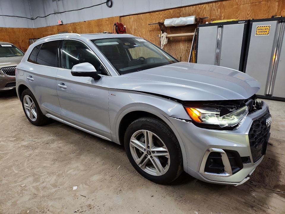 2024 Audi Q5 VIN WA1E2AFY0R2036012 COPART salvage auction — FRONT END, Mi - Cert Of Title-Salvage Vehicle, sold $18,500 on 2026-09-09 (photo 4)