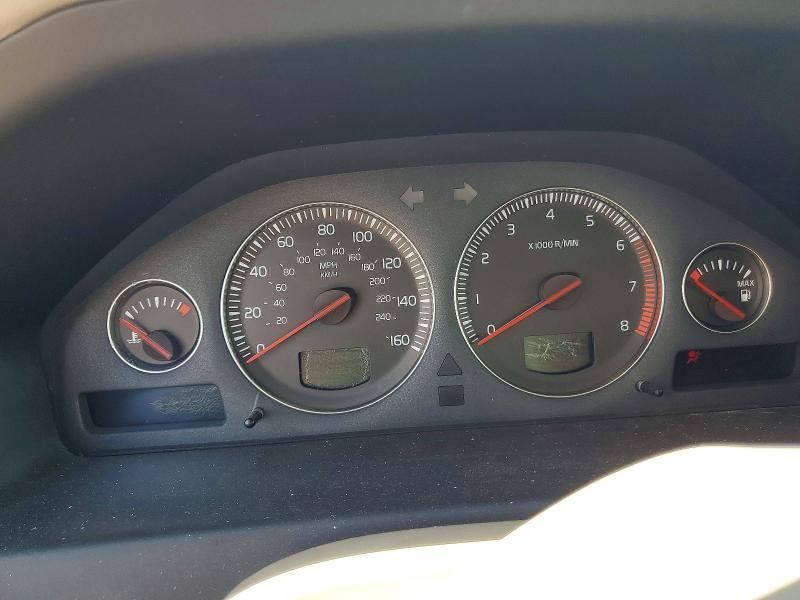 2004 Volvo V70 VIN YV1SW61TX42383288 COPART salvage auction — FRONT END, Fl - Certificate Of Title, sold $250 on 2026-08-19 (photo 9)