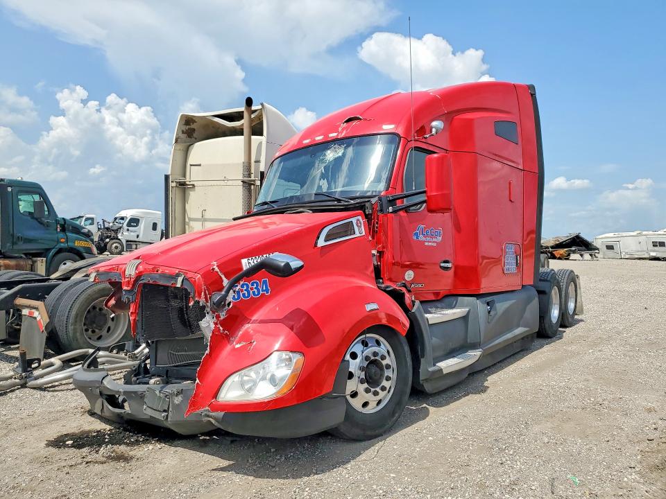 2021 Kenworth T680 VIN 1XKYDP9X4MJ435334 — COPART salvage auction photo