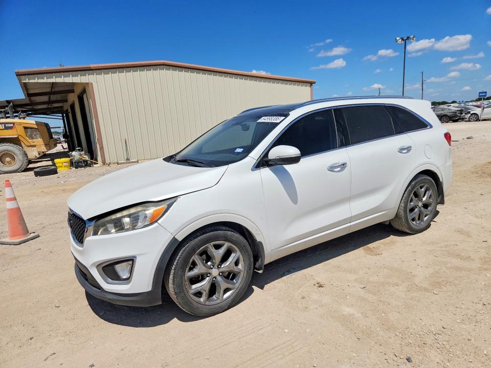 2016 Kia Sorento VIN 5XYPK4A58GG049476 COPART salvage auction — NORMAL WEAR, Tx - Certificate Of Title (P), sold $625 on 2026-08-26 (photo 1)
